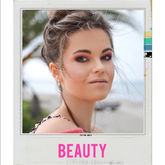 {{Beauty}} - Picture 1 of 1
